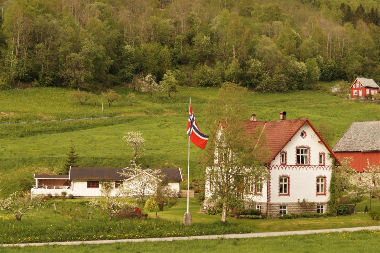 Dalhus - House With Jacuzzi Villa Norddal Exterior foto