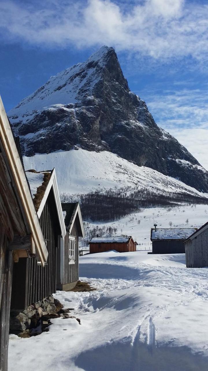 Dalhus - House In The Valley Norddal Exterior foto